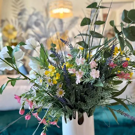 L'appart Y Yourhosthelper *